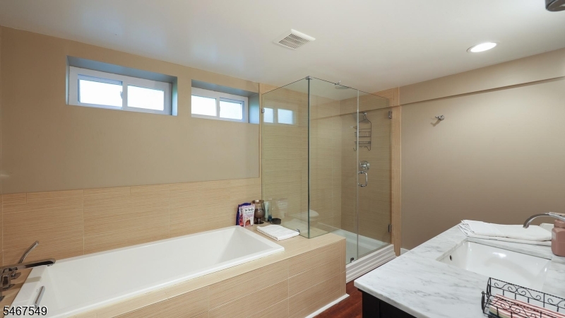 1 Katherine Dr Property Photo 25