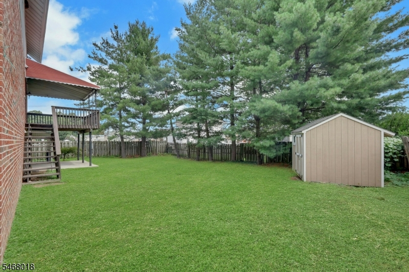 198 Scharer Ave Property Photo 35