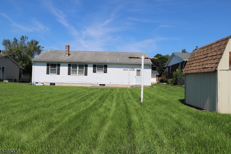 452 Ann St Property Photo 18