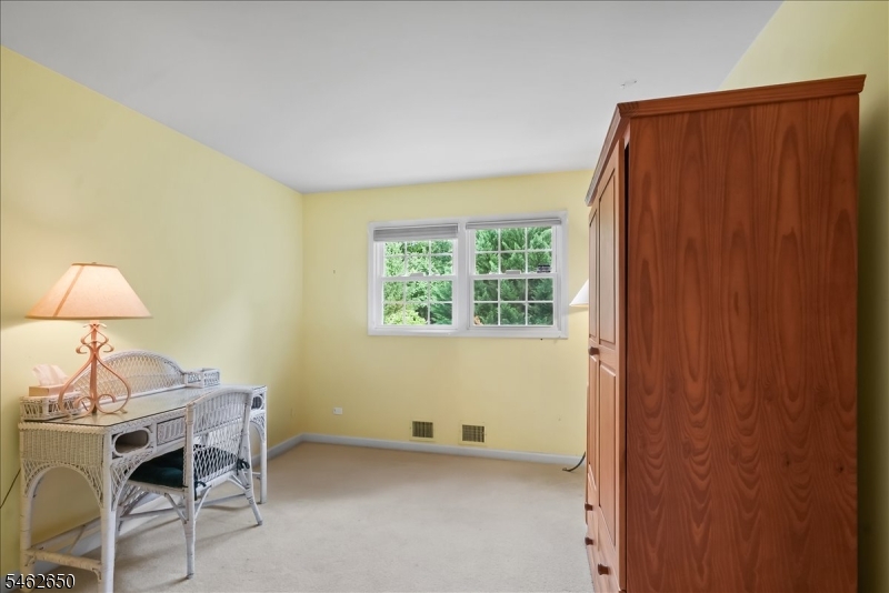28 Underwood Rd Property Photo 24
