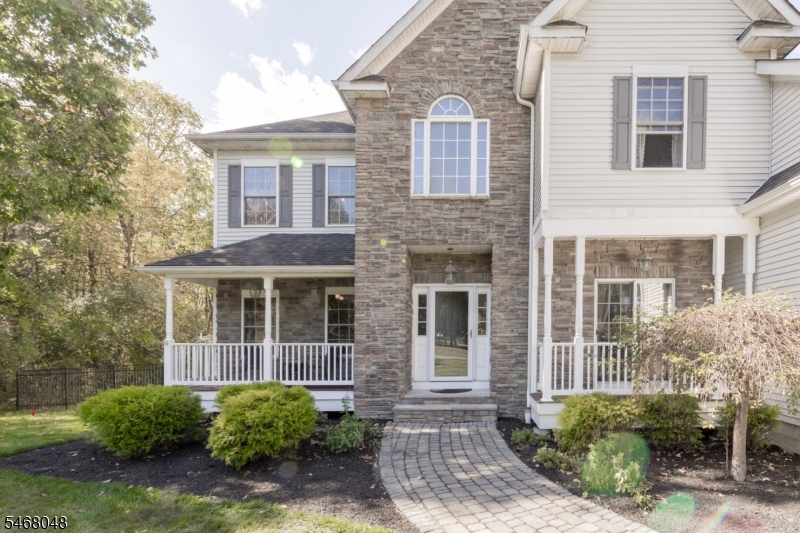 4 Cove Hollow Ct Property Photo 5