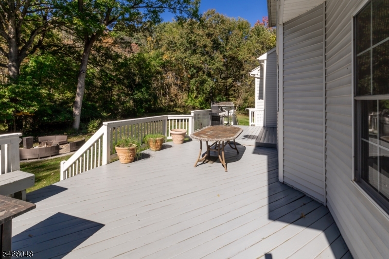 4 Cove Hollow Ct Property Photo 8