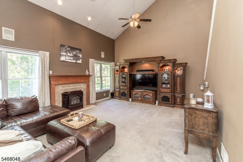 4 Cove Hollow Ct Property Photo 20