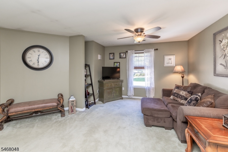 4 Cove Hollow Ct Property Photo 27
