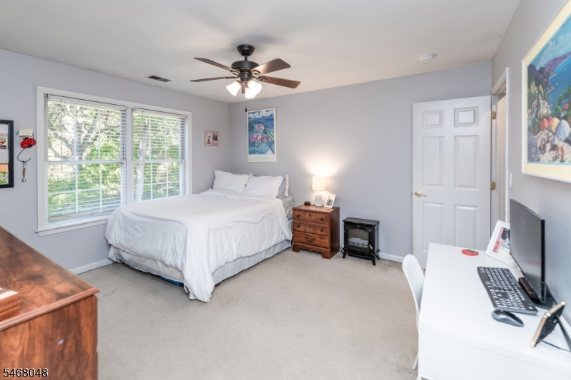 4 Cove Hollow Ct Property Photo 39