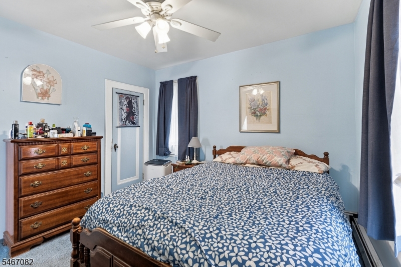 145 Ivy St Property Photo 16