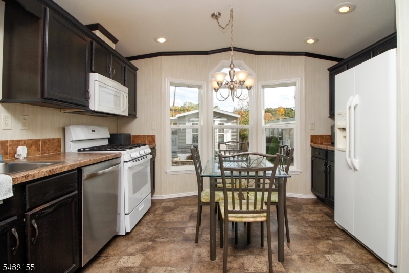 4 Makepeace Rd Property Photo 6