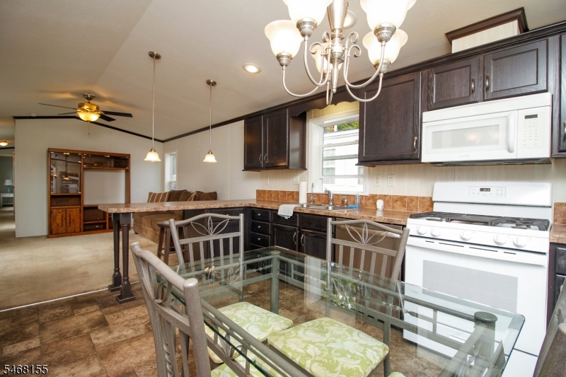 4 Makepeace Rd Property Photo 7
