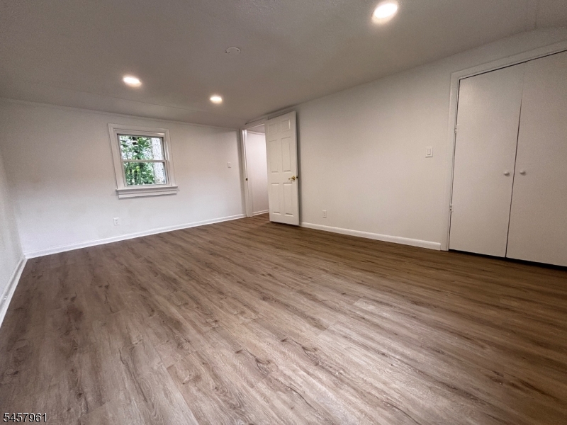 20 Garbarino Ave Property Photo 27