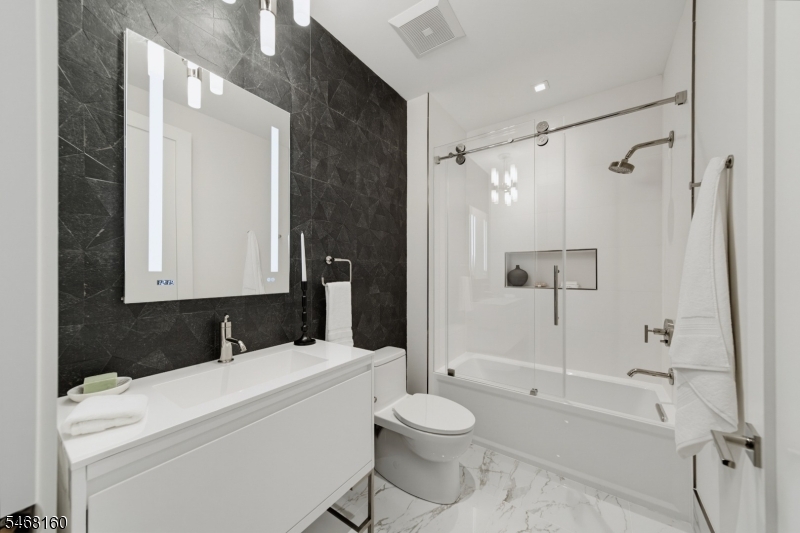16 Paris Ave 1 Property Photo 35