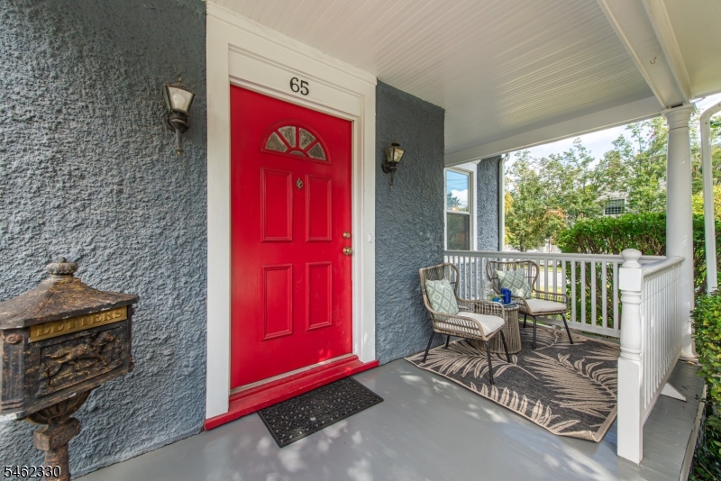 65 Osborne St Property Photo 2