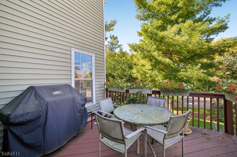 95 Giordano Dr Property Photo 33