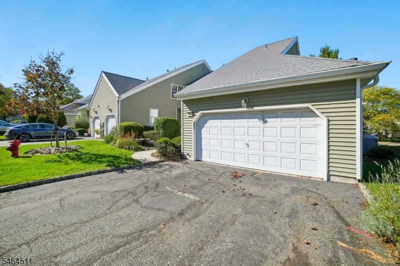 95 Giordano Dr Property Photo 39