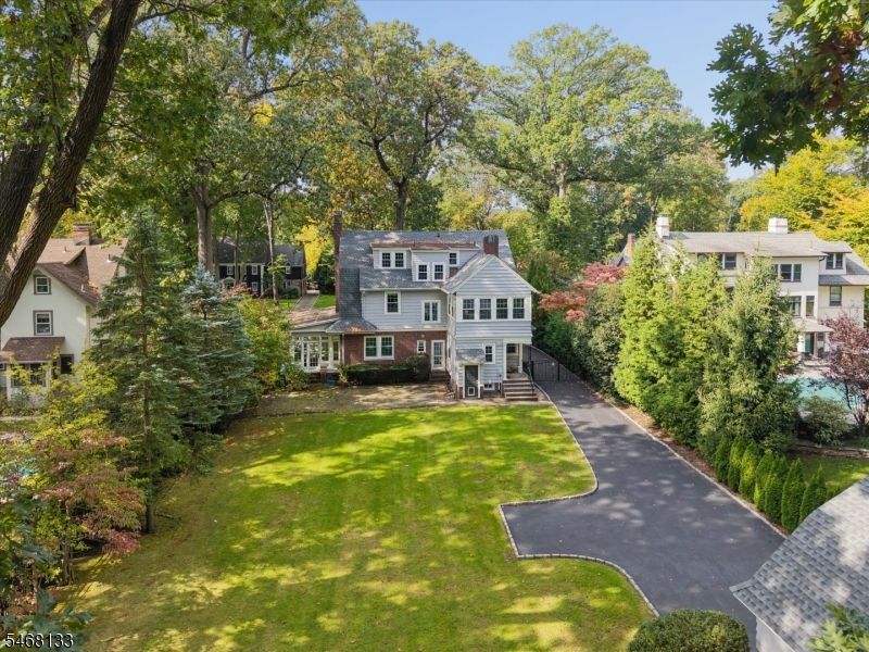 115 Forest Ave Property Photo 46