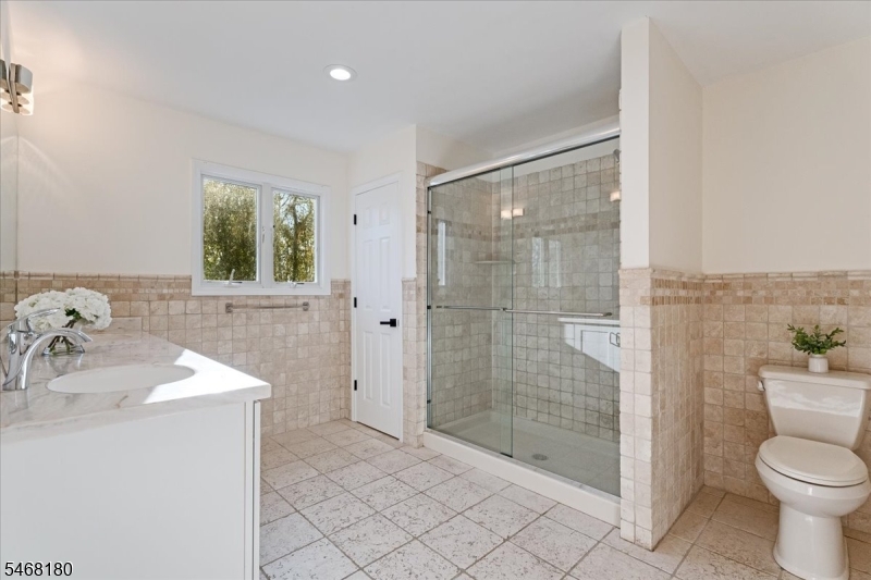 9 Dagmar Dale Dr Property Photo 22