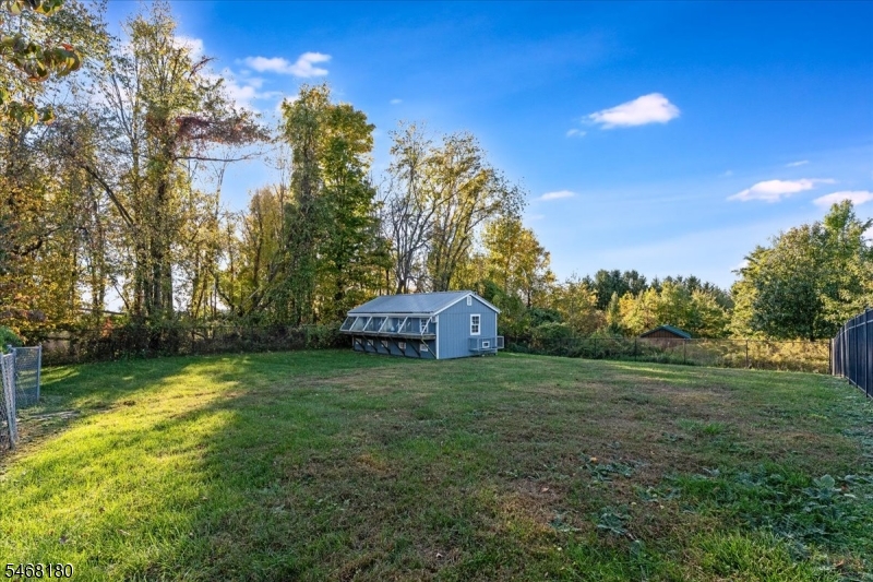 9 Dagmar Dale Dr Property Photo 33