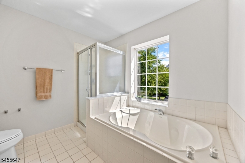 33 Gordon Cir Property Photo 16