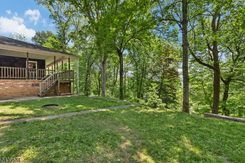 783 Long Hill Rd Property Photo 38