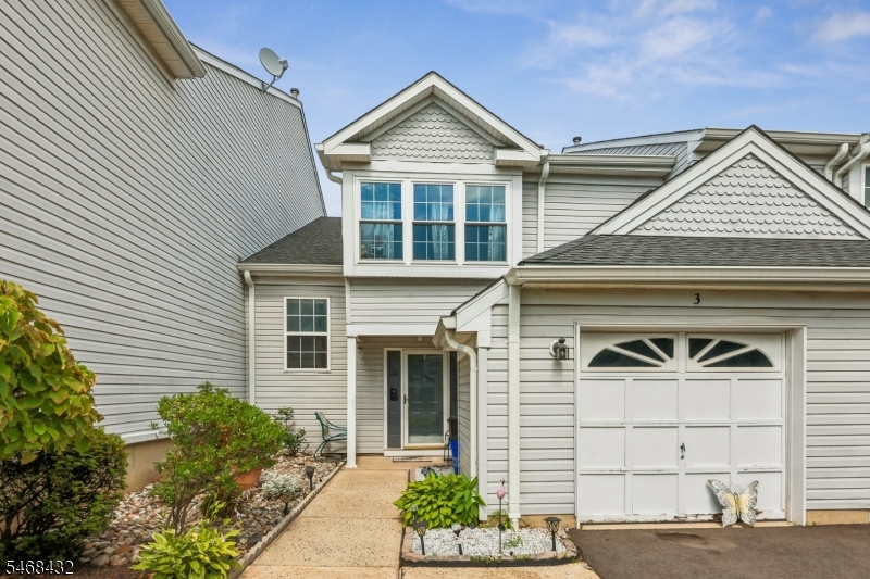 3 Letts Ct Property Photo 1