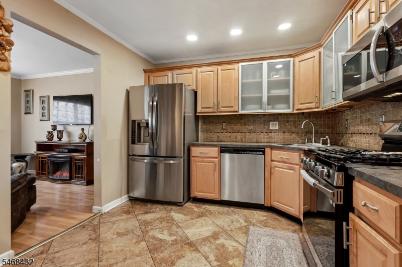 3 Letts Ct Property Photo 12
