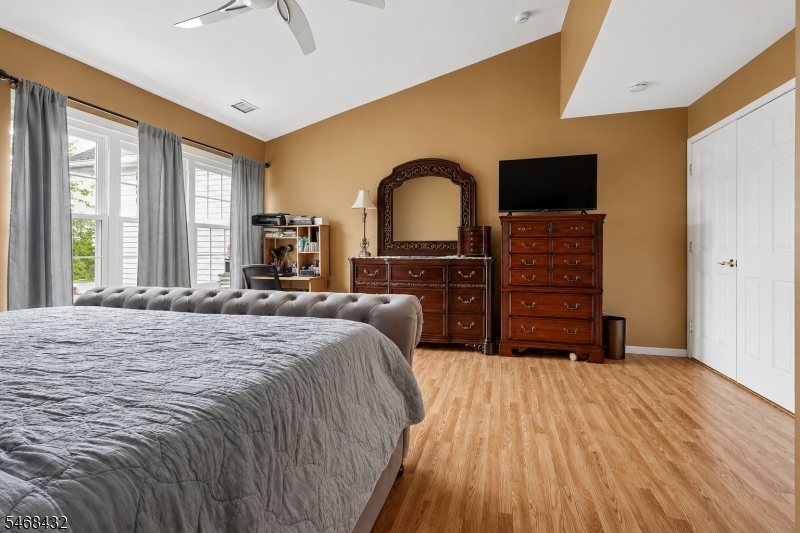 3 Letts Ct Property Photo 17
