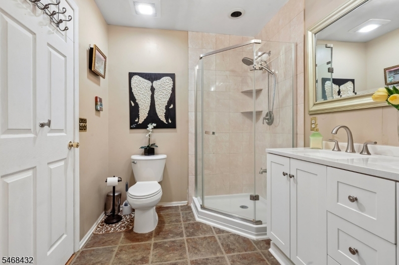 3 Letts Ct Property Photo 19
