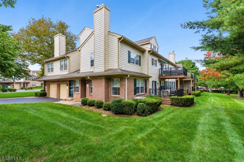 1 Gatehouse Ct Property Photo 1