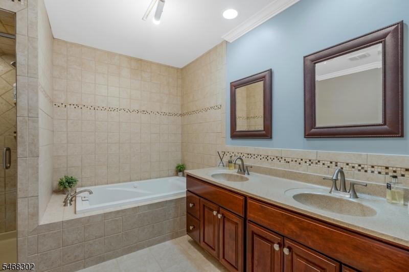 84 Hagerman Ct Property Photo 26