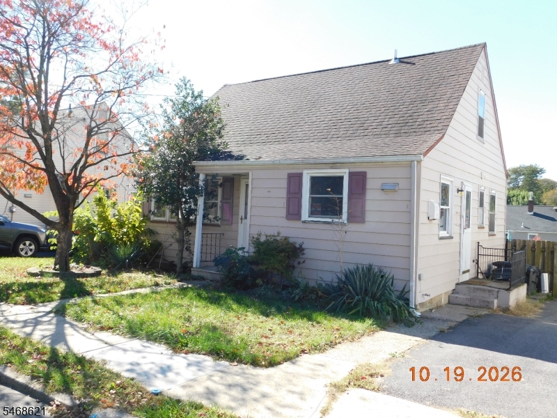 288 Warren St Property Photo 1