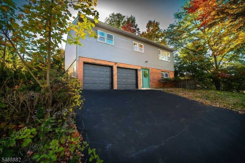 102 Brooklyn Mountain Rd Property Photo 1