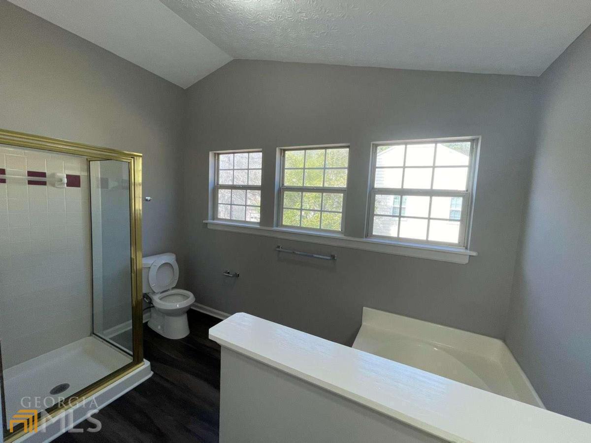 2162 Anconia Circle Property Photo 6