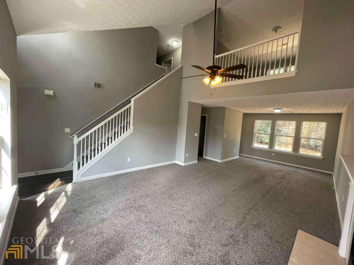 2162 Anconia Circle Property Photo 9