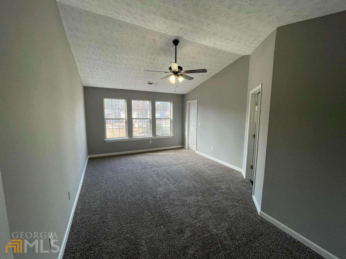 2162 Anconia Circle Property Photo 12