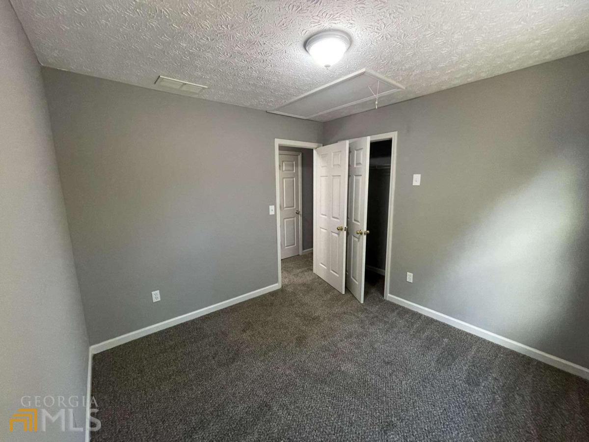 2162 Anconia Circle Property Photo 16
