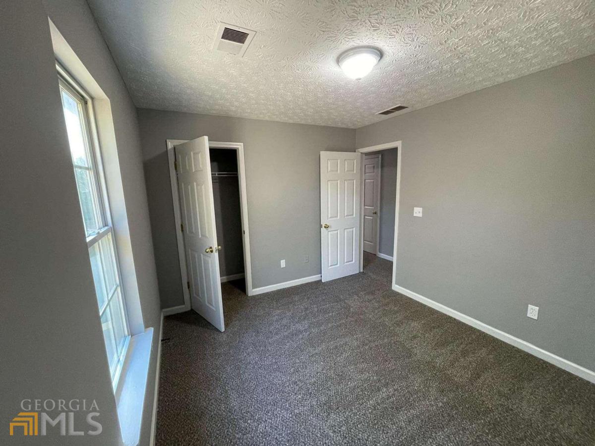 2162 Anconia Circle Property Photo 20