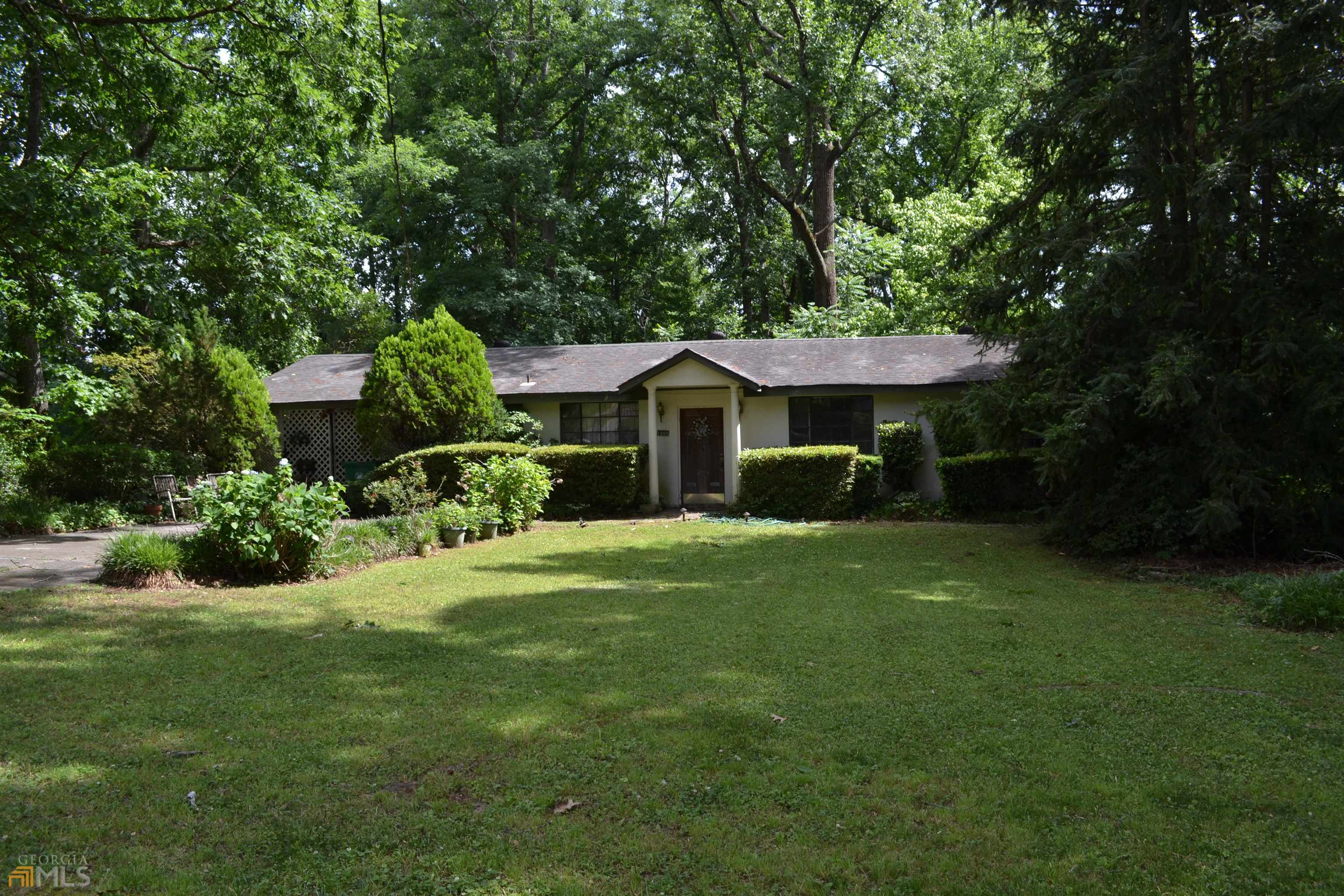 1855 Butlers Lane Property Photo 1