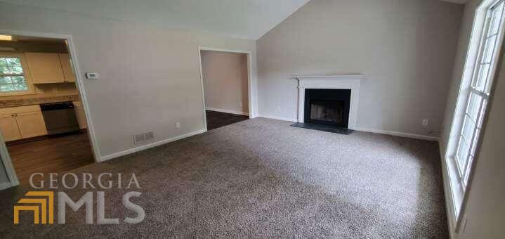 6050 April Drive Property Photo 5