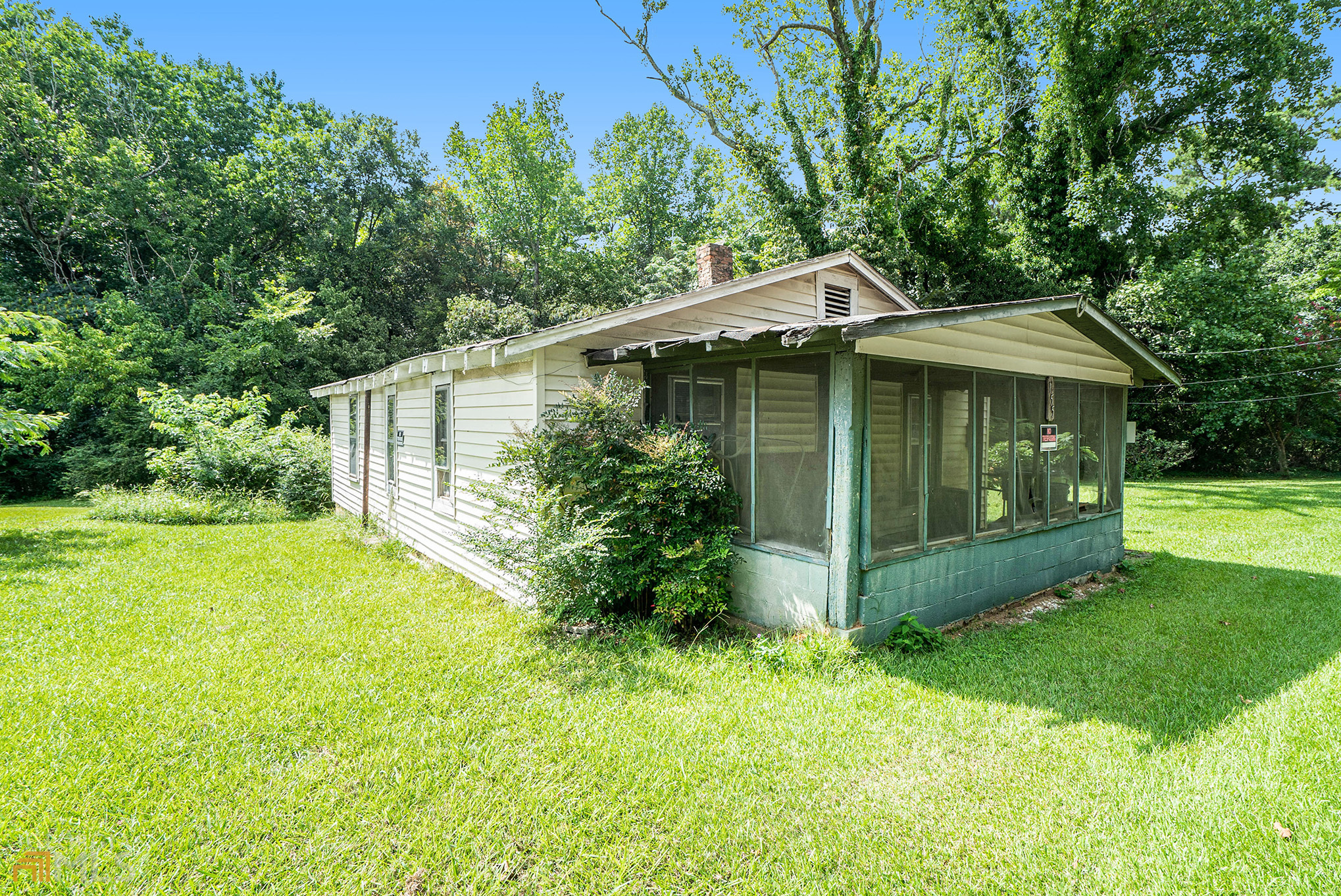 155 Tye Street Property Photo 3