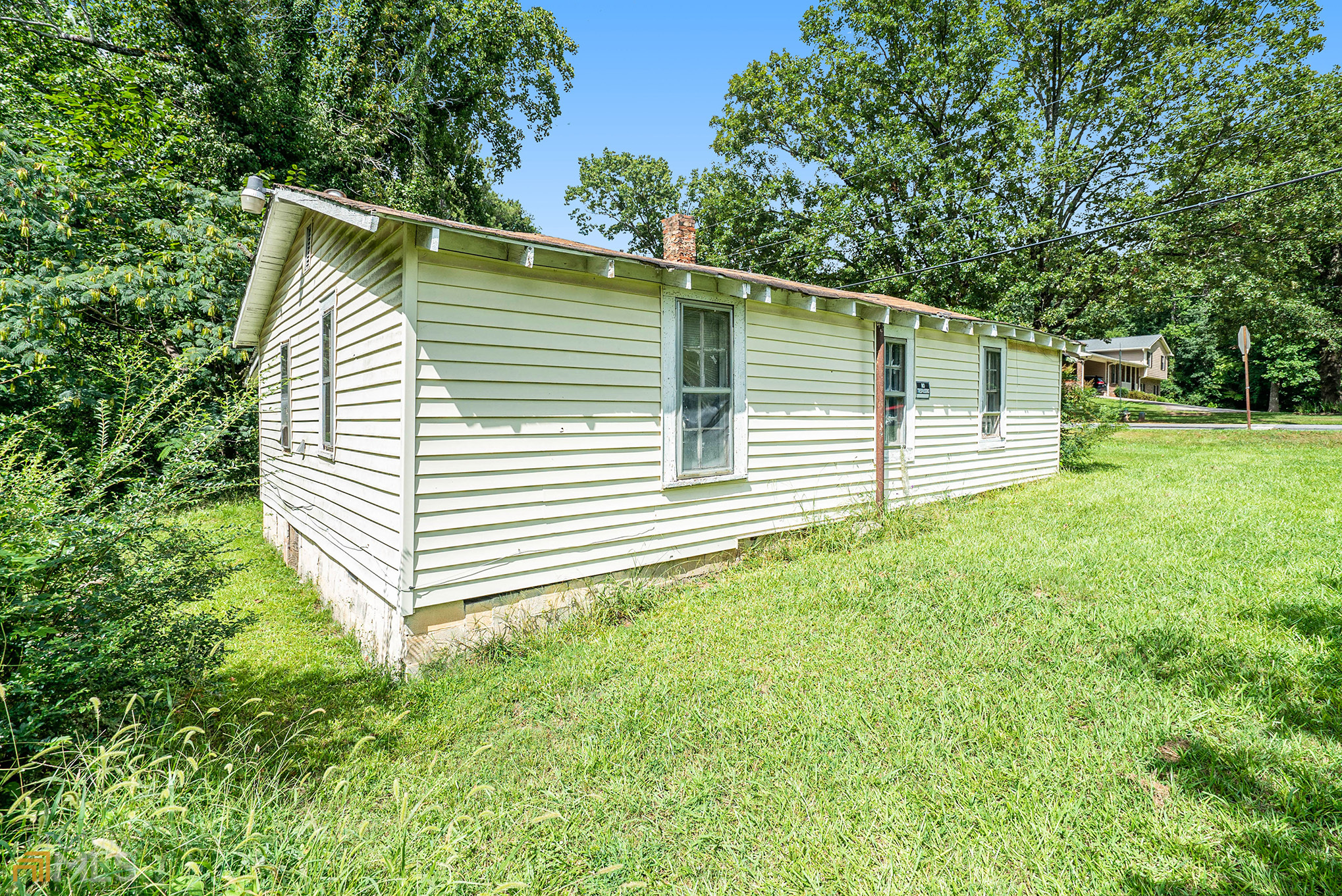 155 Tye Street Property Photo 4