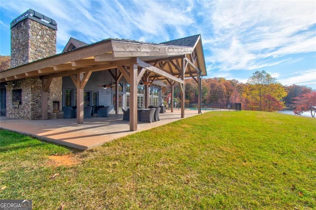 228 Stone Cliff Trace Property Photo 22