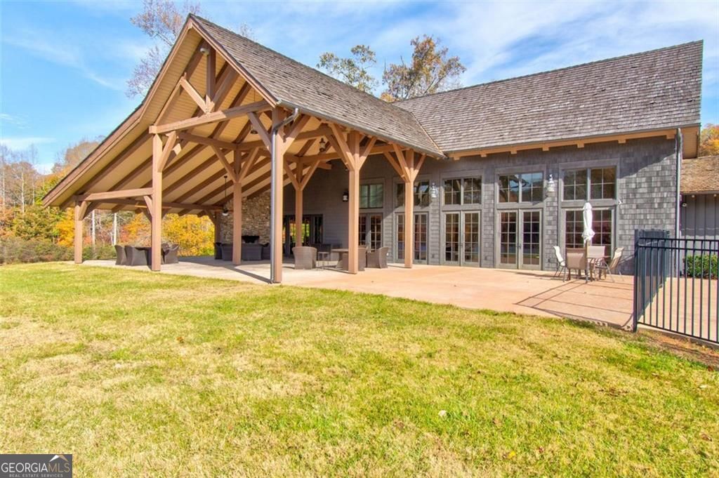 228 Stone Cliff Trace Property Photo 24