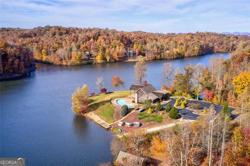 228 Stone Cliff Trace Property Photo 39