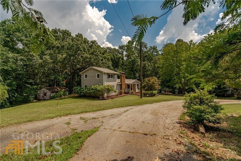 1920 Rock House Road Property Photo 15