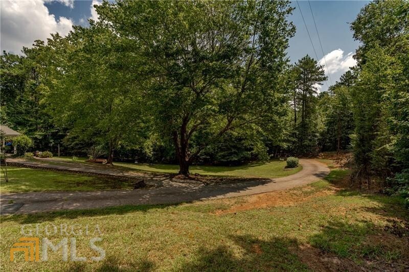 1920 Rock House Road Property Photo 20