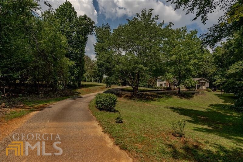 1920 Rock House Road Property Photo 21