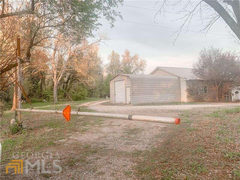491 Hiram Douglasville Highway Property Photo 8