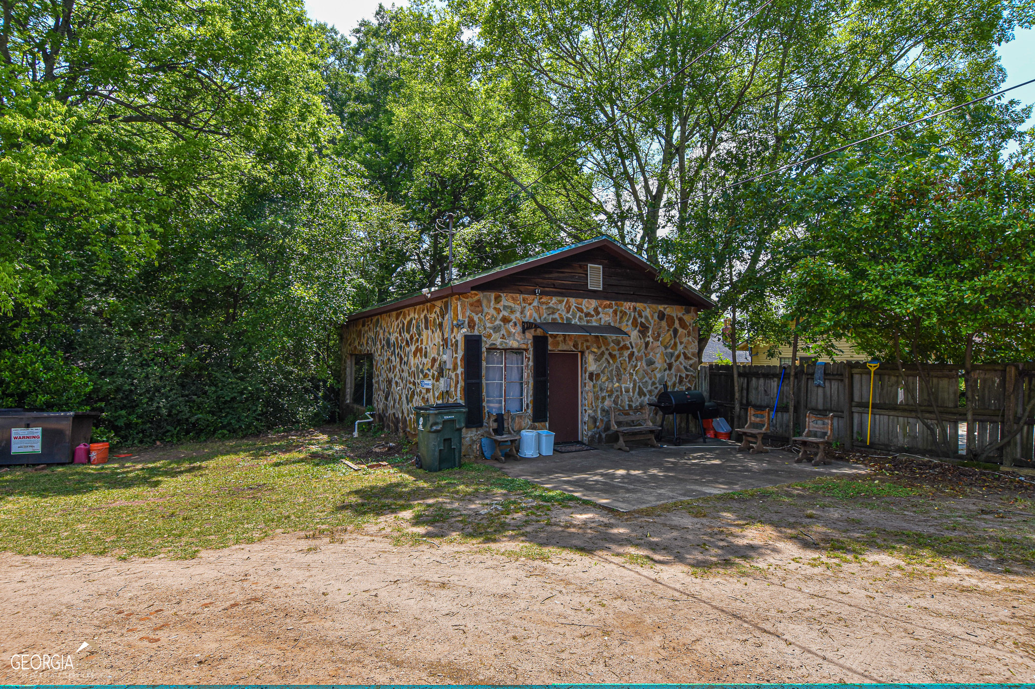 150 Barnesville Street Property Photo 5