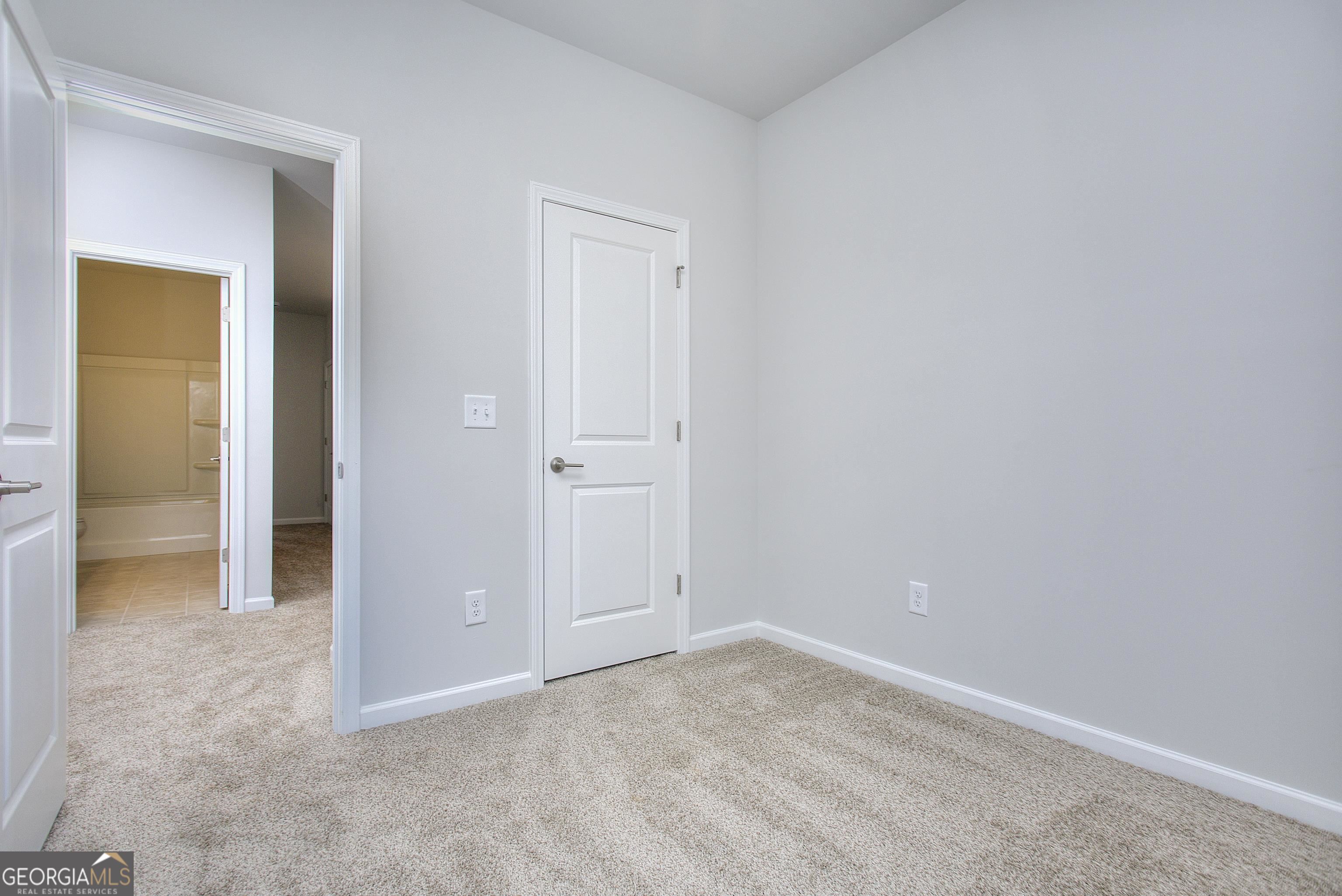 120 Greenview Court # 1401 Property Photo 27