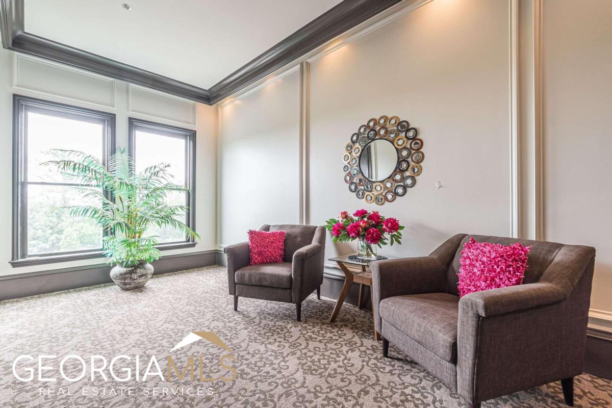 360 Chambers Street # 202 Property Photo 1