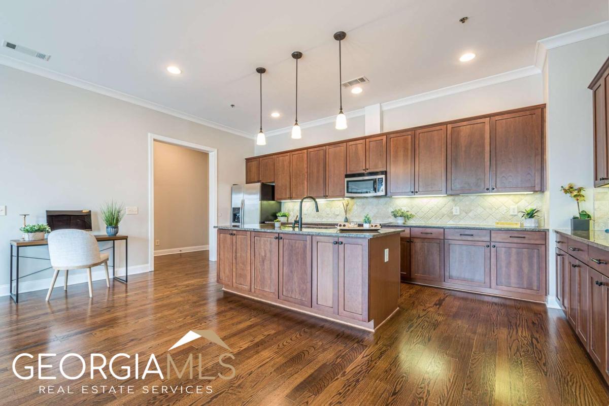 360 Chambers Street # 202 Property Photo 6